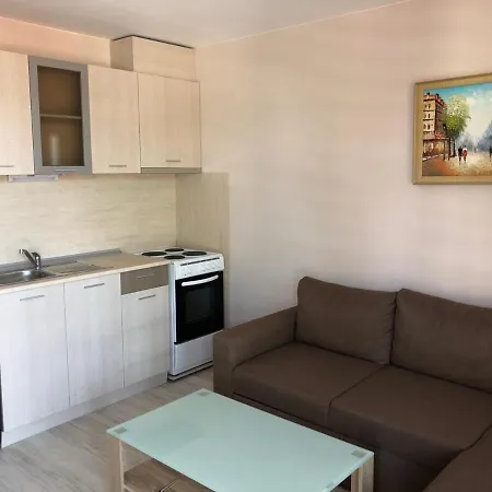 Villa Iva Affittacamere Sunny Beach